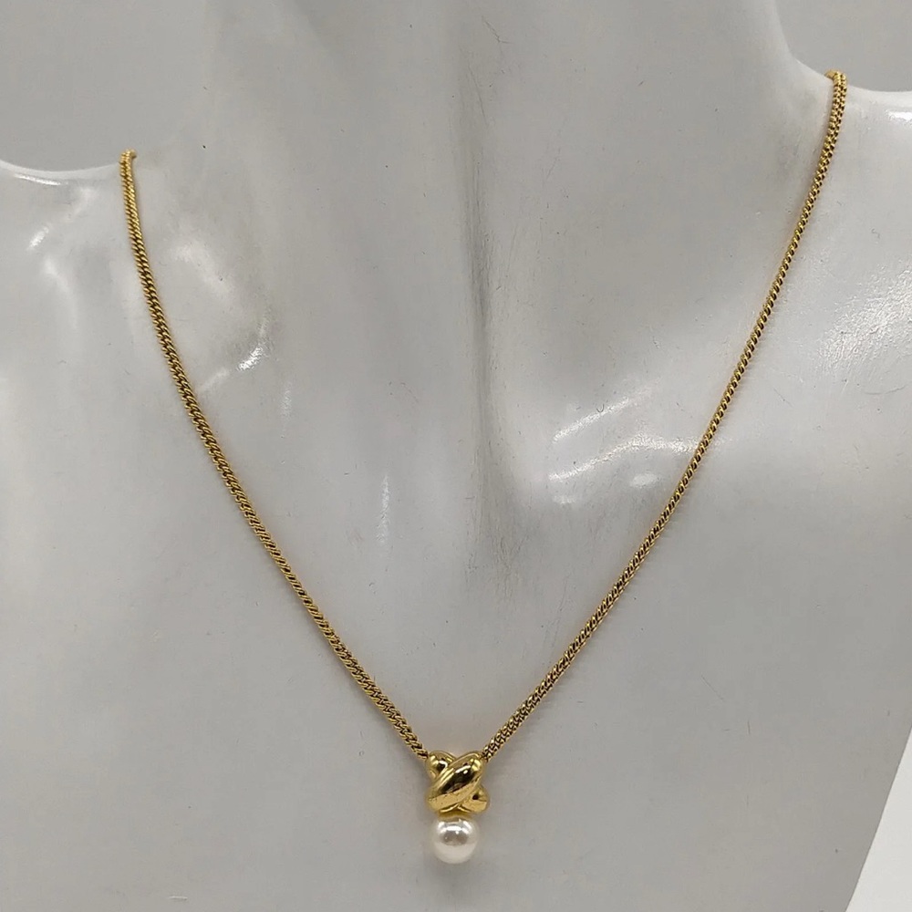 Dior Necklace with box x pearl 16”-17”